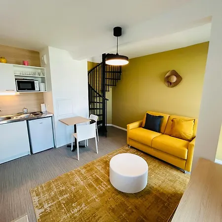 Lägenhet We Live In R - Duplex 503 Reims